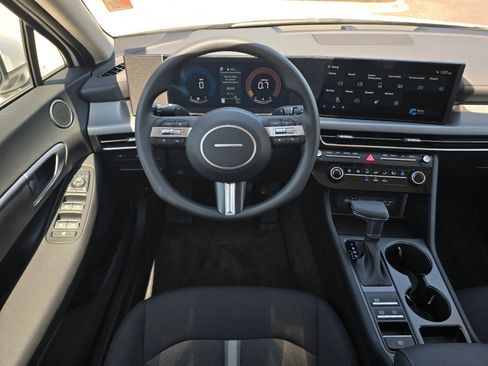 Certified 2026 Hyundai Sonata SE FWD image 13