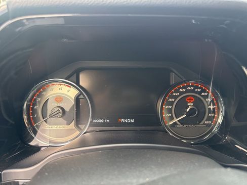 Used 2019 Ford F150 Lariat w/ Equipment Group 502A Luxury image 11