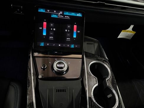 New 2026 Cadillac Escalade IQ Sport 1 w/ LPO, Floor Liner Package image 33