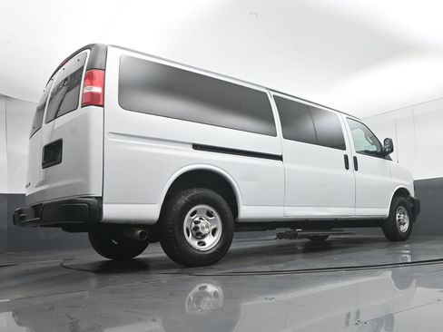 Used 2023 Chevrolet Express 3500 LS RWD image 49