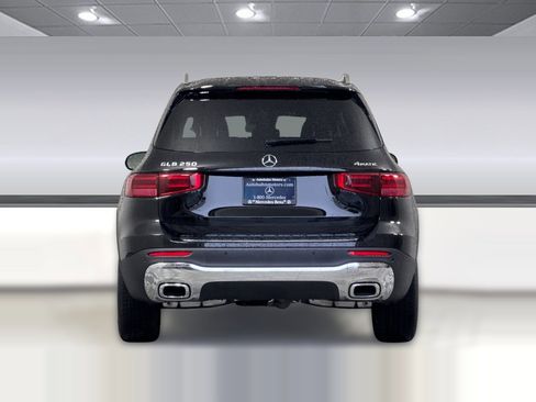 Certified 2024 Mercedes-Benz GLB 250 4MATIC image 9