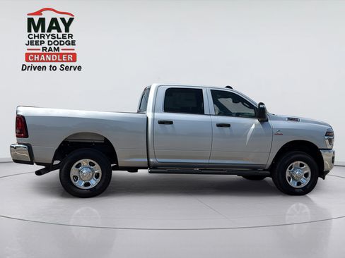 New 2026 RAM 2500 Tradesman AWD/4WD image 8