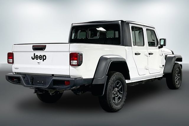 Used 2025 Jeep Gladiator Sport AWD/4WD image 7