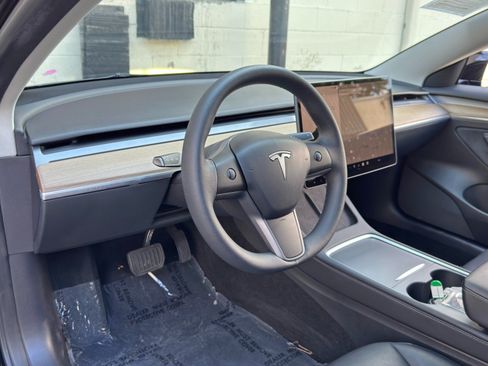 Used 2023 Tesla Model 3 Standard Range RWD image 14