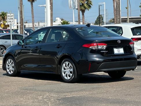 Used 2023 Toyota Corolla LE FWD image 6