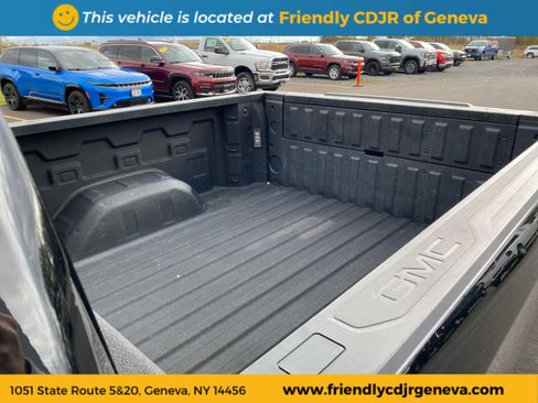 Used 2022 GMC Sierra 1500 Elevation image 10