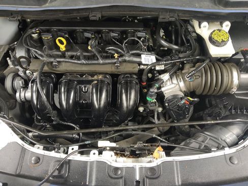 Used 2018 Ford Escape S image 30