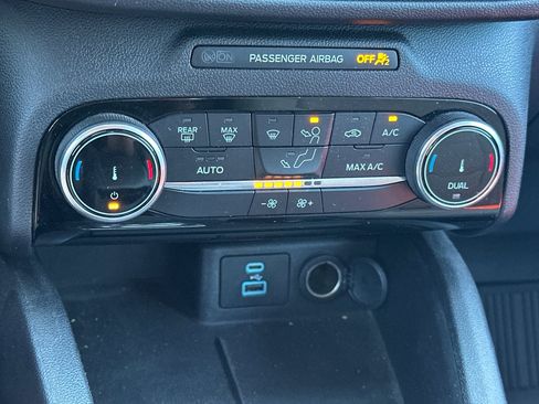 Used 2022 Ford Escape SE w/ Convenience Package AWD/4WD image 19