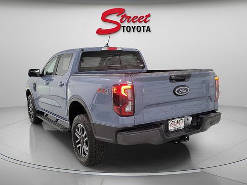 Used 2024 Ford Ranger Lariat w/ FX4 Off-Road Package image 2