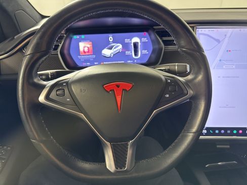 Used 2018 Tesla Model X P100D image 34