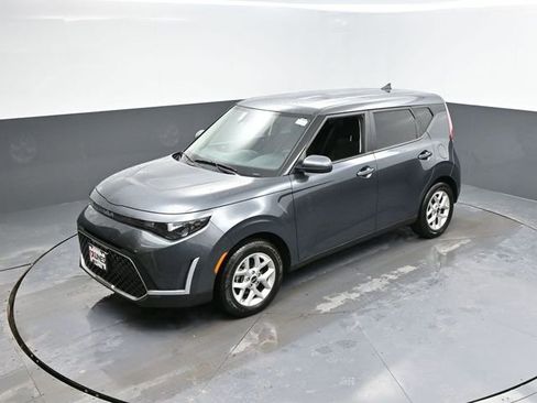 Used 2024 Kia Soul LX w/ LX Technology Package image 30