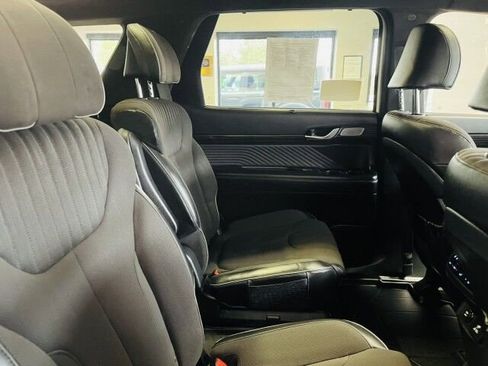 Used 2024 Hyundai Palisade Calligraphy image 13