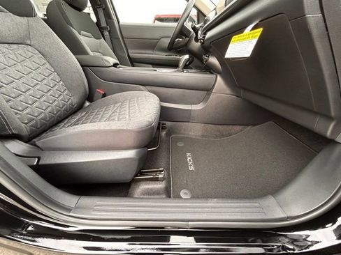 New 2026 Nissan Kicks SV w/ SV Premium Package image 25