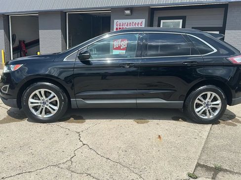 Used 2016 Ford Edge SEL w/ Equipment Group 201A AWD/4WD image 2