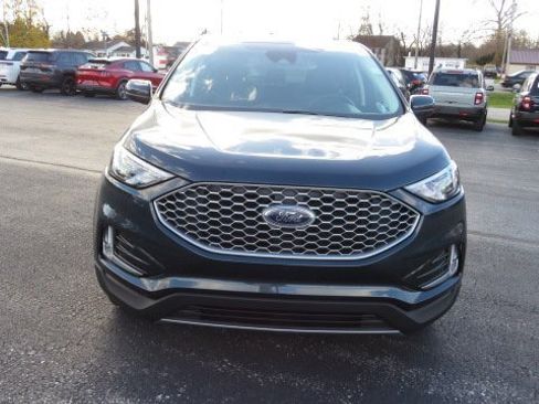 Certified 2024 Ford Edge SEL w/ Convenience Package image 11