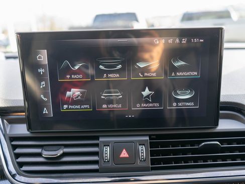 Used 2022 Audi SQ5 Prestige image 24