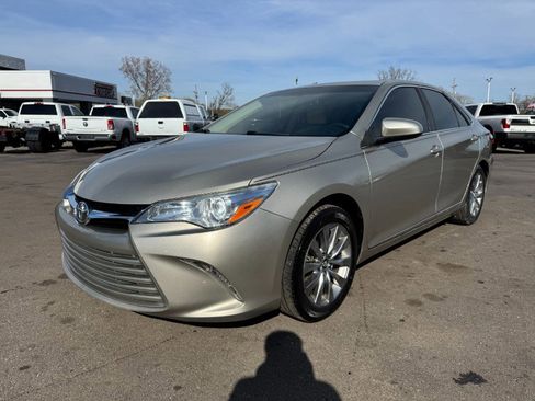 Used 2017 Toyota Camry XLE w/ Moonroof Package image 1