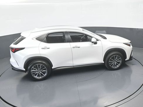 Used 2023 Lexus NX 250 FWD w/ Towing Package (2000 Lbs) image 48