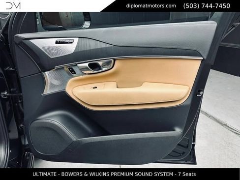 Used 2024 Volvo XC90 T8 Ultimate AWD/4WD image 30