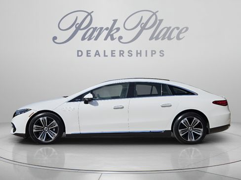 Used 2023 Mercedes-Benz EQS 450+ Sedan image 2