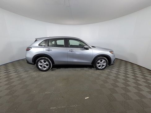 Certified 2023 Honda HR-V LX image 5