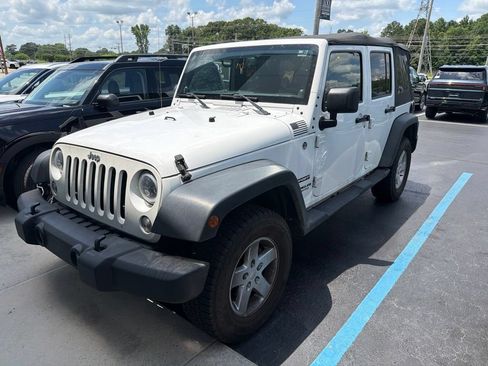 Used 2014 Jeep Wrangler Unlimited Sport w/ Quick Order Package 24S AWD/4WD image 1