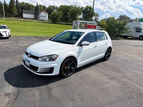 Used 2017 Volkswagen GTI S FWD image 5