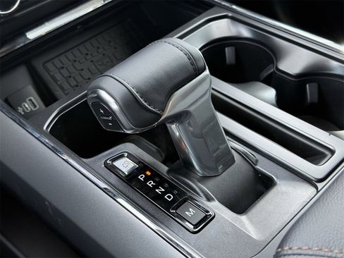 New 2025 Ford F150 Lariat w/ Equipment Group 502A High image 41