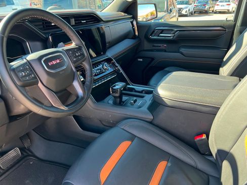 Certified 2025 GMC Sierra 1500 AT4 image 16