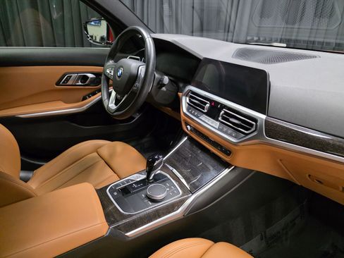 Used 2022 BMW 330i Sedan w/ Premium Package RWD image 32