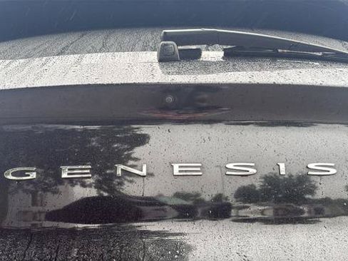 Used 2023 Genesis GV80 2.5T w/ Prestige Package AWD/4WD image 16