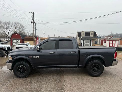 Used 2014 RAM 1500 Laramie w/ Convenience Group AWD/4WD image 8