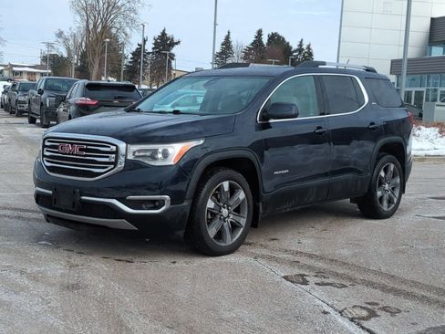 Used 2017 GMC Acadia SLT image 4