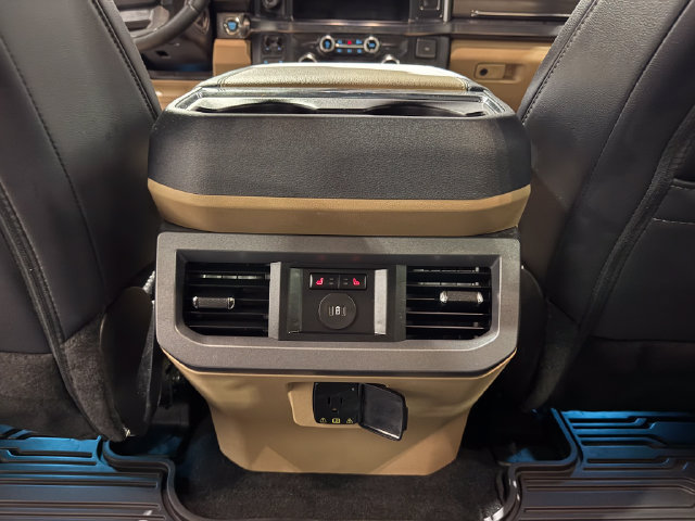 Used 2025 Ford F250 Lariat w/ Lariat Ultimate Package AWD/4WD image 21