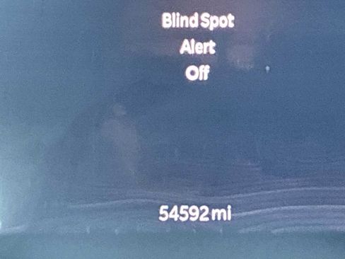 Used 2022 Jeep Grand Cherokee L Laredo w/ Luxury Tech Group I AWD/4WD image 10