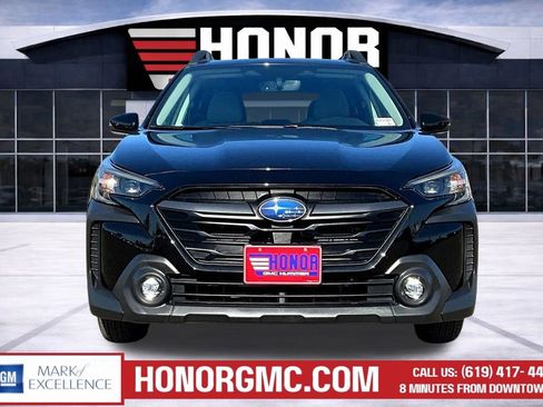 Used 2024 Subaru Outback Premium w/ Popular Package #1A image 2