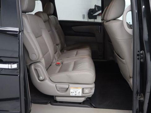 Used 2011 Honda Odyssey EX-L image 16