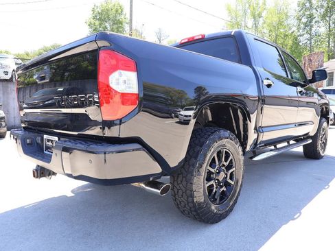 Used 2018 Toyota Tundra Platinum image 7