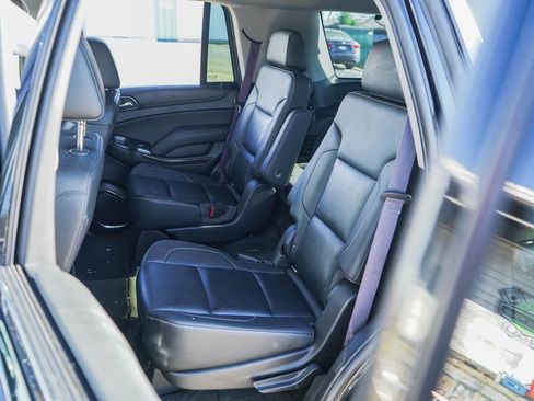 Used 2017 Chevrolet Tahoe LT image 19