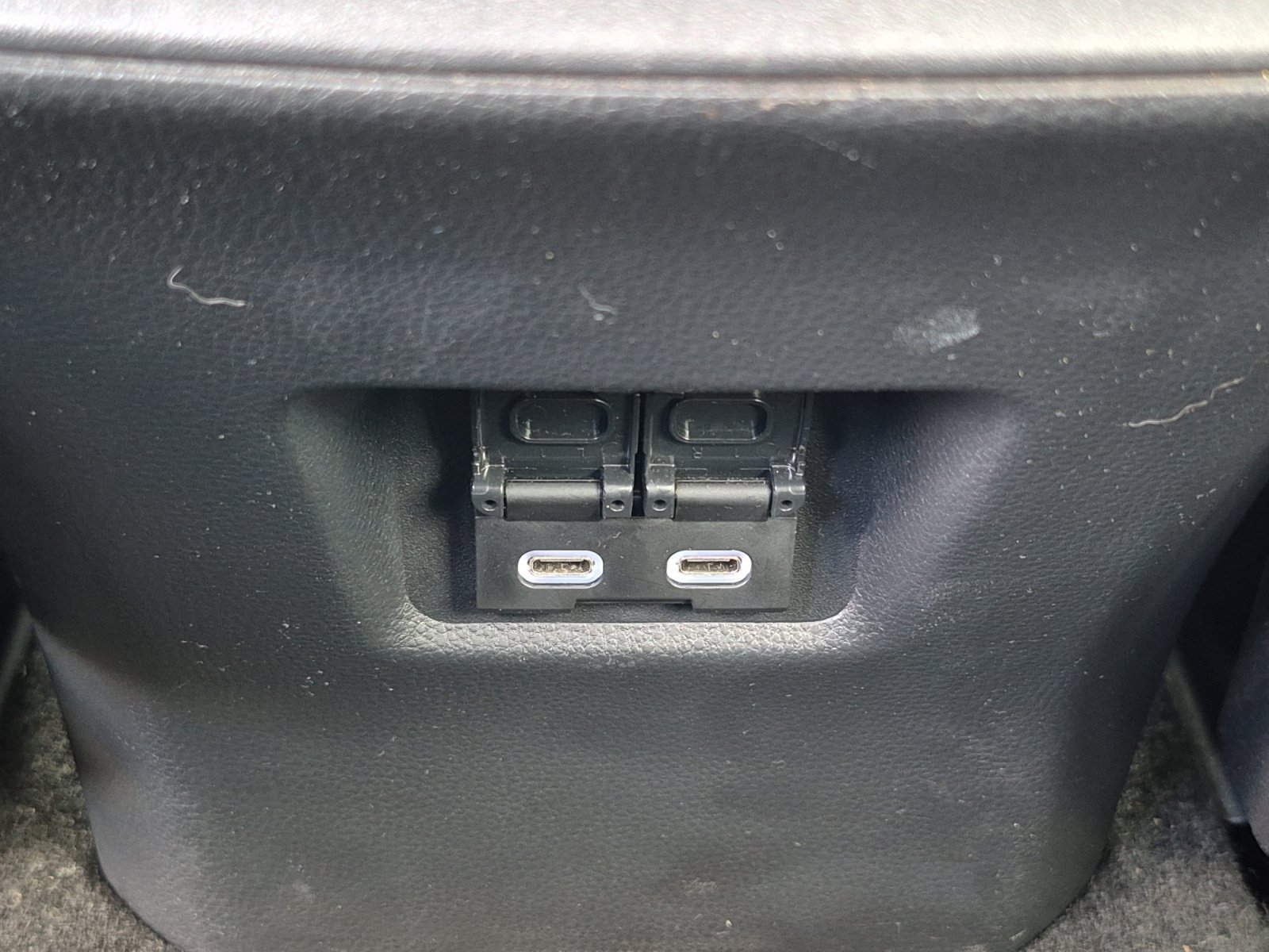 Used 2024 Toyota RAV4 XLE AWD/4WD image 27