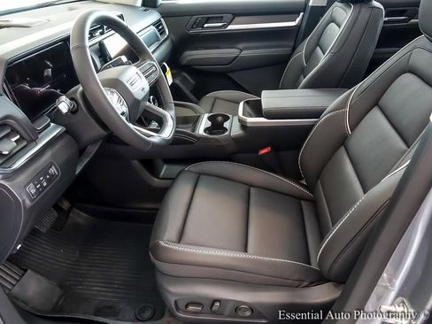 New 2026 GMC Terrain Denali w/ LPO, Floor Liner Package AWD/4WD image 10