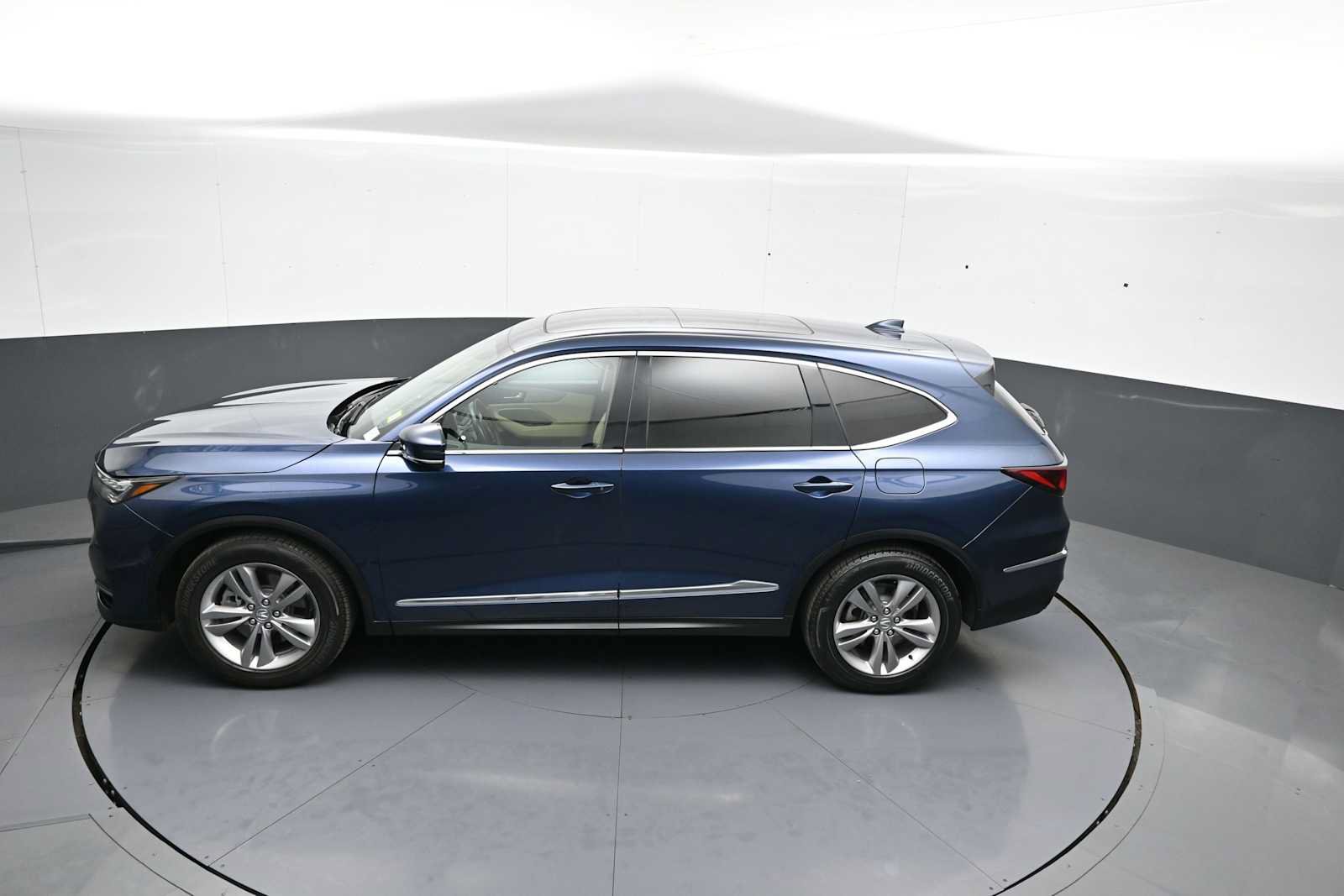 Certified 2025 Acura MDX SH-AWD image 44