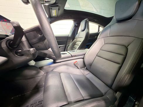 Certified 2025 Porsche Taycan RWD image 5