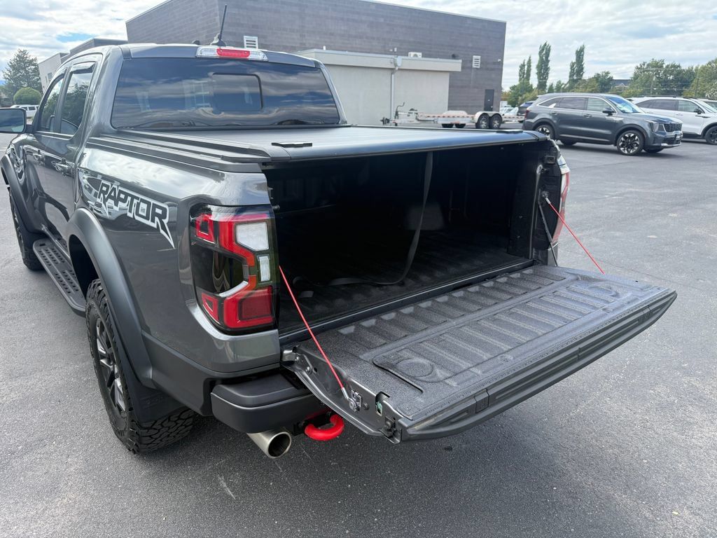 Used 2025 Ford Ranger Raptor AWD/4WD image 11