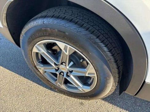 Used 2024 Chevrolet Blazer LT image 24