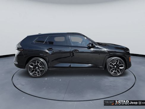 Used 2023 BMW XM AWD/4WD image 4