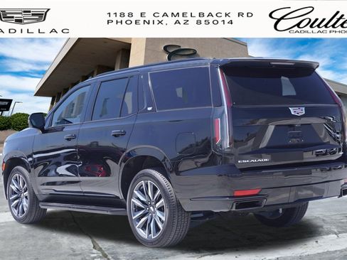 Used 2024 Cadillac Escalade Sport AWD/4WD image 3