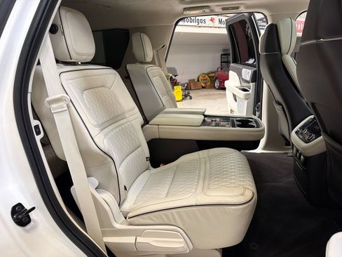 Used 2020 Lincoln Navigator Black Label AWD/4WD image 45