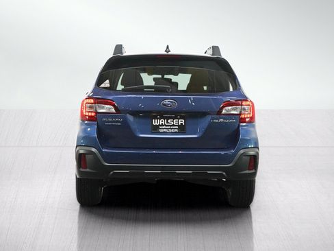 Used 2019 Subaru Outback 2.5i Premium AWD/4WD image 4