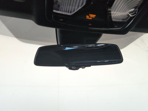 Used 2026 BMW 330i Sedan w/ M Sport Package image 16